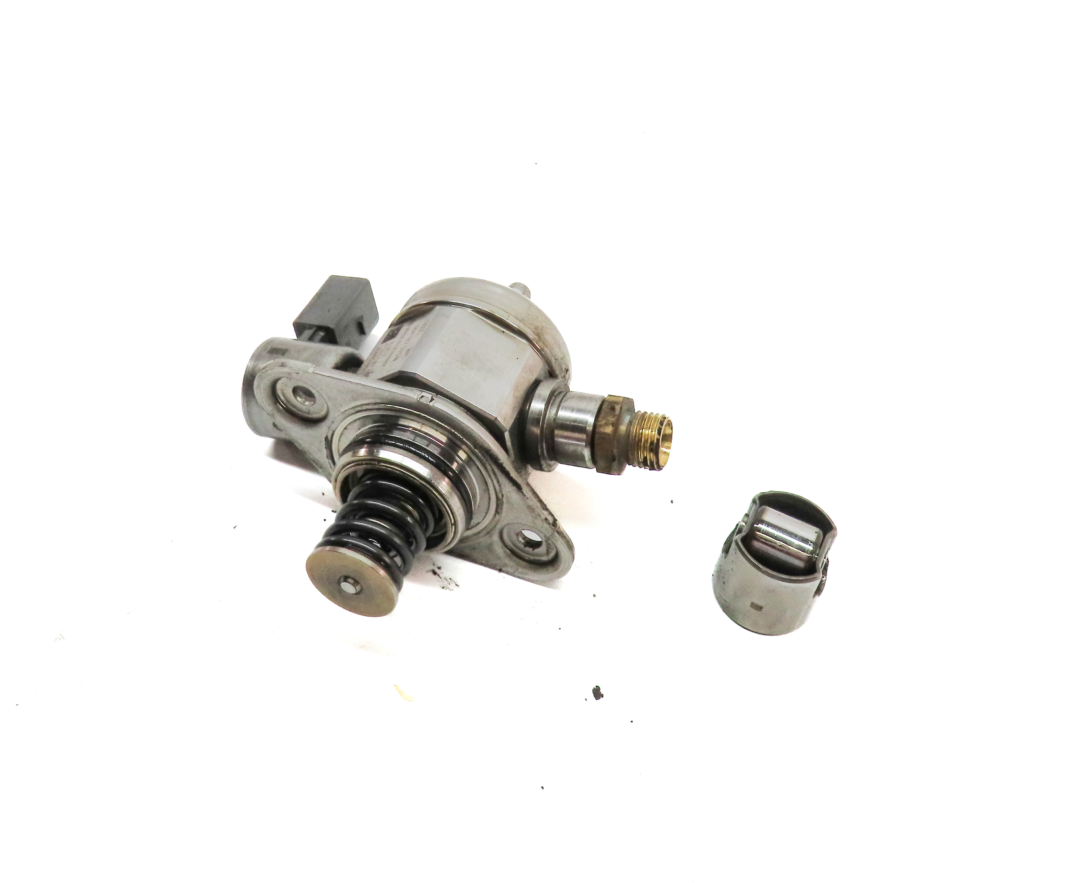 08-18 VW BEETLE JETTA PASSAT AUDI A3 (8U) 2.0L CBFA CCTA HIGH PRESSURE FUEL PUMP — exact item pictured